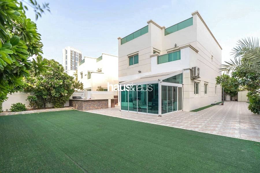 Vacant on transfer | Fully Furnished | Huge plot Vacant on transfer | Fully Furnished | Huge plot