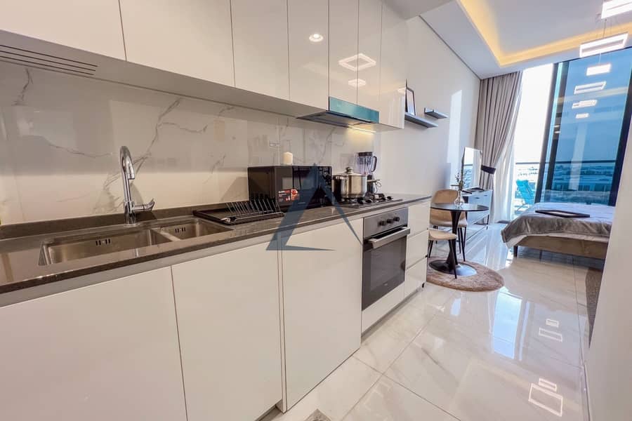 10 Property Image