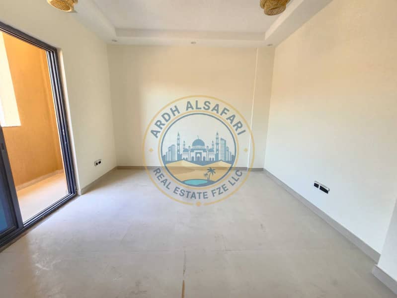 18 20260514_141957. jpg