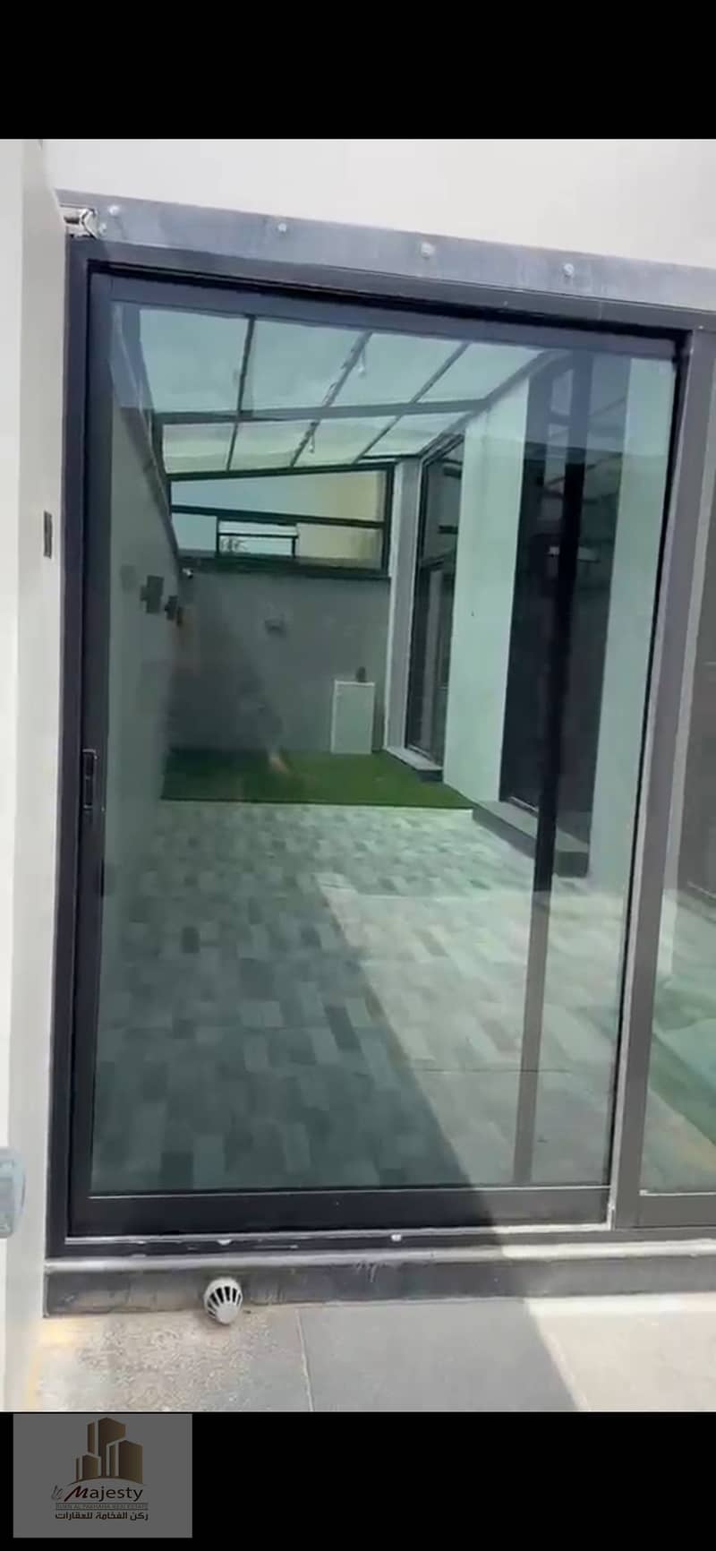 11 1000470129. jpg