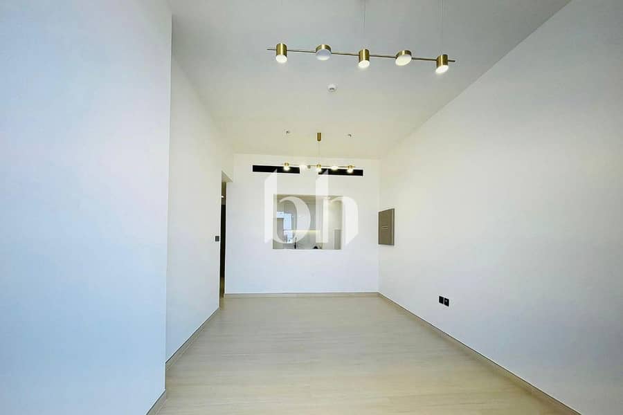 2 images image img