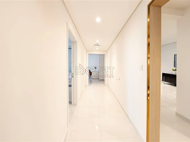 8 Image 8