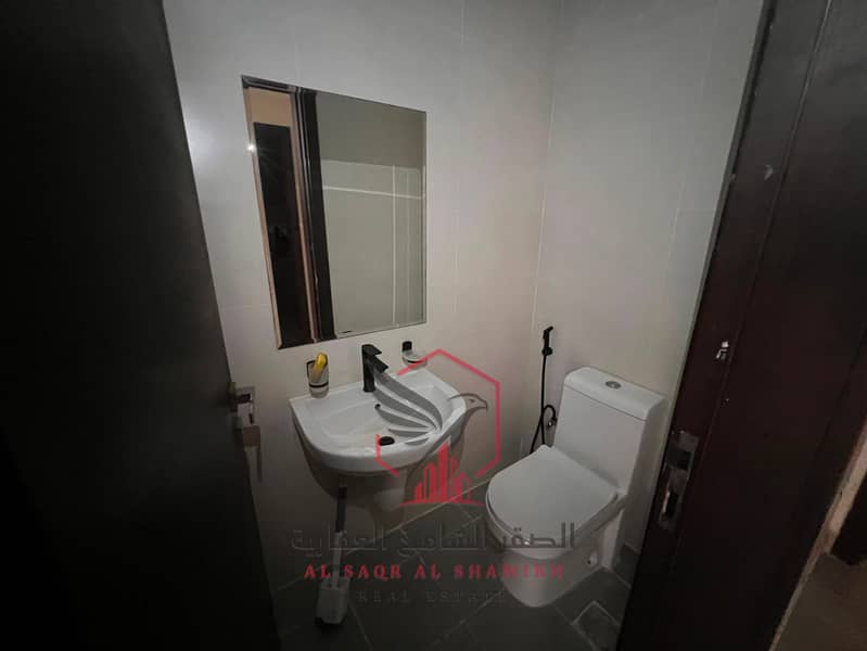 11 9d5af6b5-fdb0-4d12-a573-2eabb03ac2b8. jpg
