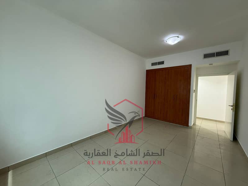 8 97be118d-05cc-472a-abc9-1e0e4dd284f3. jpg