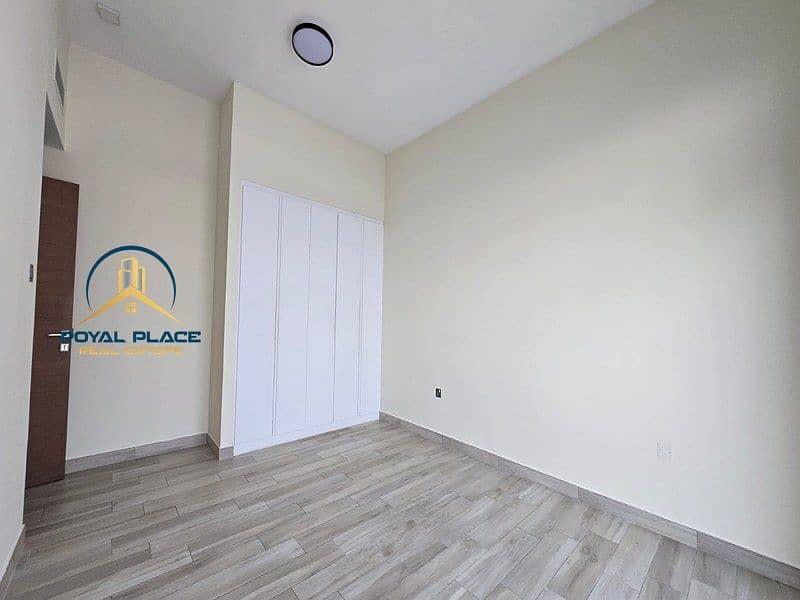 4 WhatsApp Image 2026-01-09 at 2.53. 27 PM (11)_11_11zon. jpeg