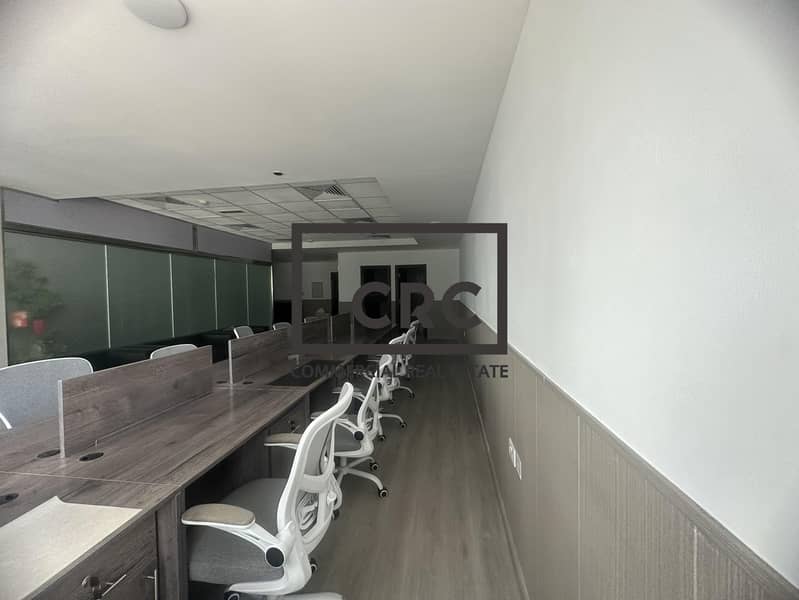 4 Image 0