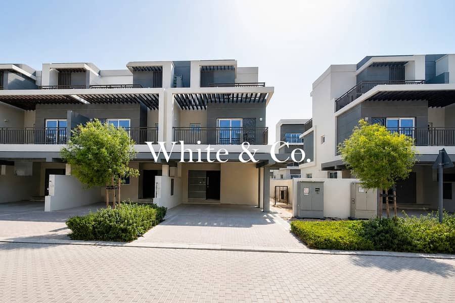 Brand New | Vaccant | Bright and Spacious Brand New | Vaccant | Bright and Spacious