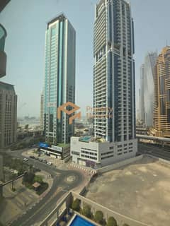 Modern 1BR Apartment | Mid Floor | Prime Location