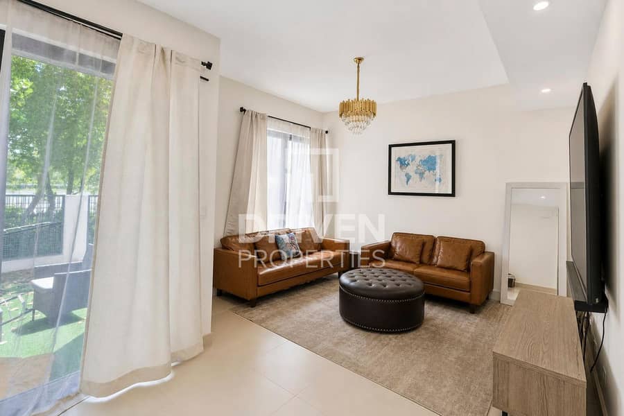 Single Row | Close to the Park | Fitted Kitchen Single Row | Close to the Park | Fitted Kitchen