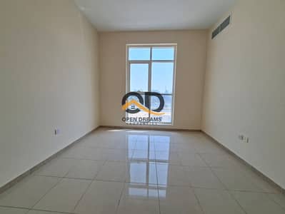 1 habitación Apartamento para en Alquiler en Aljada, Sharjah - 238891. jpg