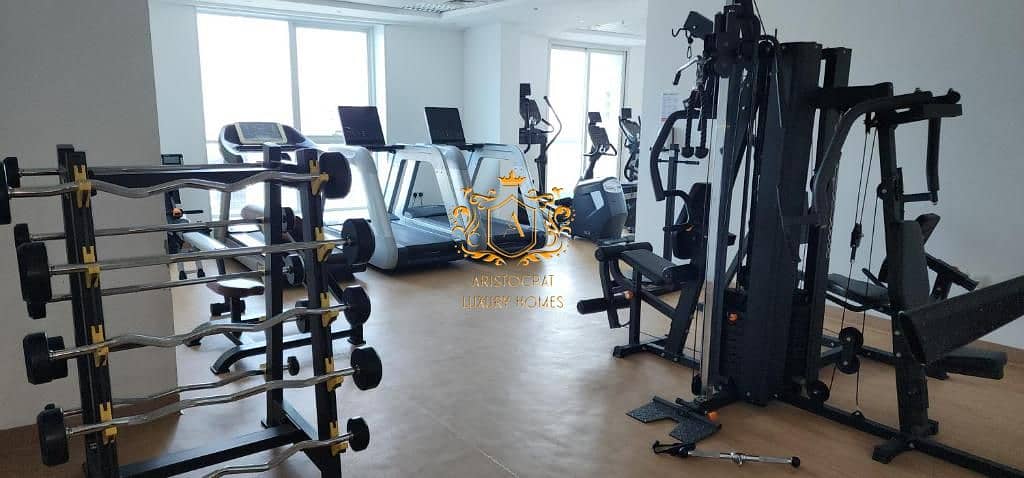27 Gym 02. jpg