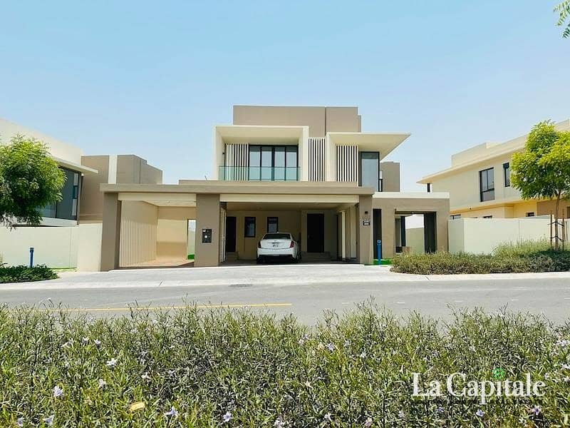 ONE MONTH FREE | INDEPENDENT VILLA | LANDSCAPED GARDEN ONE MONTH FREE | INDEPENDENT VILLA | LANDSCAPED GARDEN