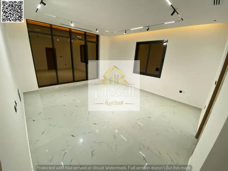 8 batch_847784110-1066x800. webp