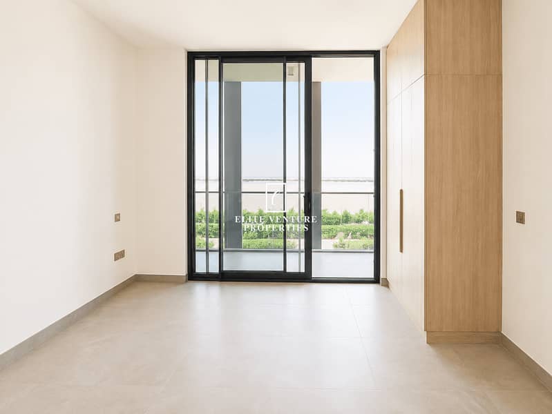 PRIME LOCATION | MODERN STUDIO | SPACIOUS PRIME LOCATION | MODERN STUDIO | SPACIOUS