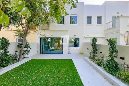 2 Bedroom Townhouse for Rent in The Springs, Dubai - Beautifully Renovated | Vacant | Type 4M Layout