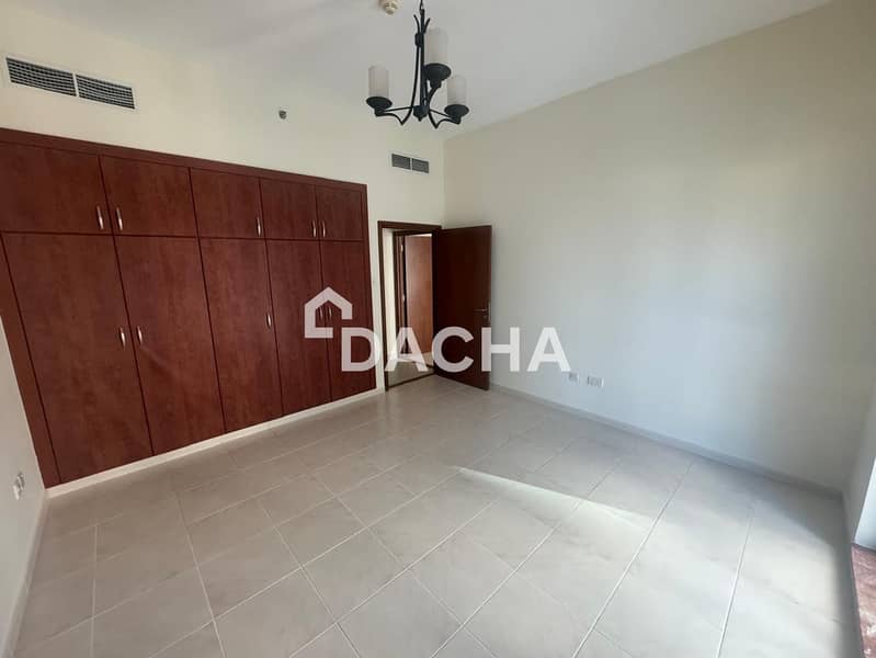 Next to Metro | Multiple Options | Big Layout Next to Metro | Multiple Options | Big Layout