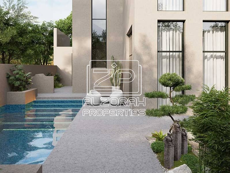 5 Villa-pool. jpg