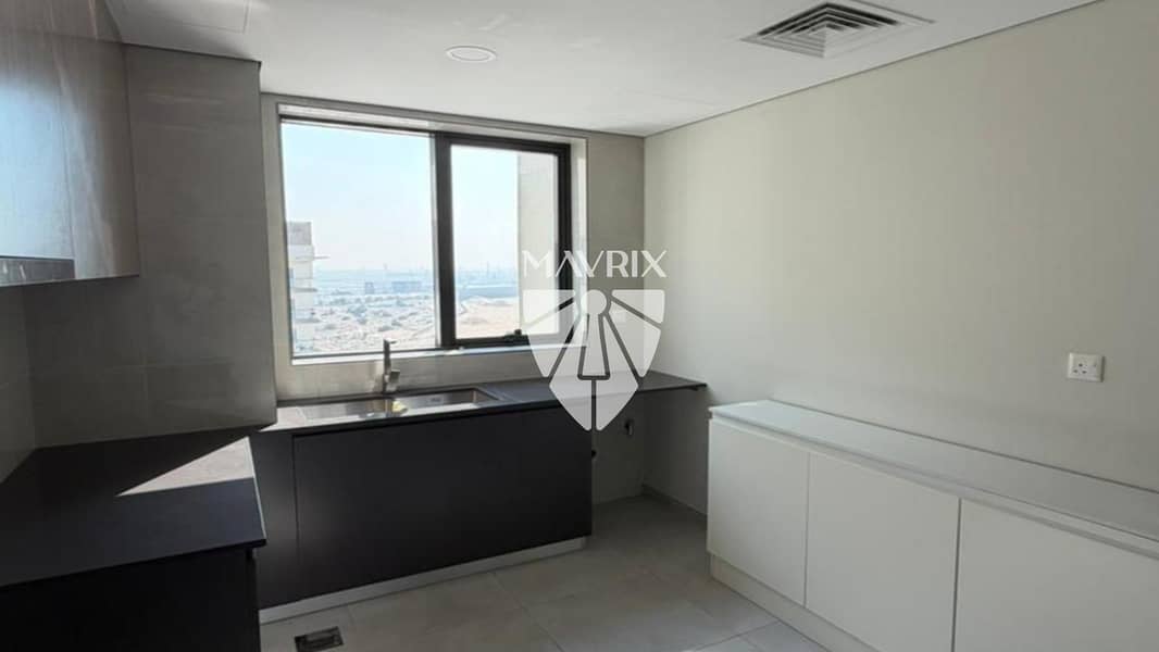 5 Image 5