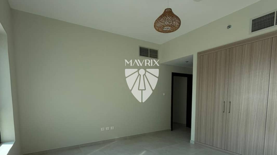 6 Image 6