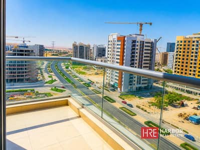 2 Slaapkamers Appartement te Koop in Dubai Land Residence Complex (DLRC), Dubai - Appartement in Dubai Land Residence Complex (DLRC)，Skycourts Towers，Skycourts Tower F, 2 slaapkamers, 900000 AED - 16092929