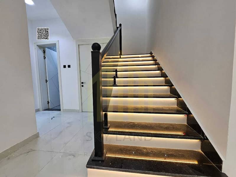 7 6. jpeg
