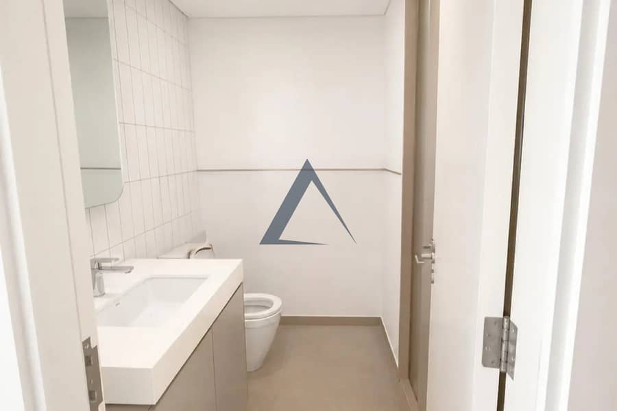 12 Property Image