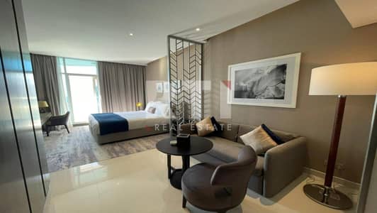 Studio te Huur in Business Bay, Dubai - Appartement in Business Bay，DAMAC Maison Prive，Damac Maison Prive Tower B, 77000 AED - 16093329