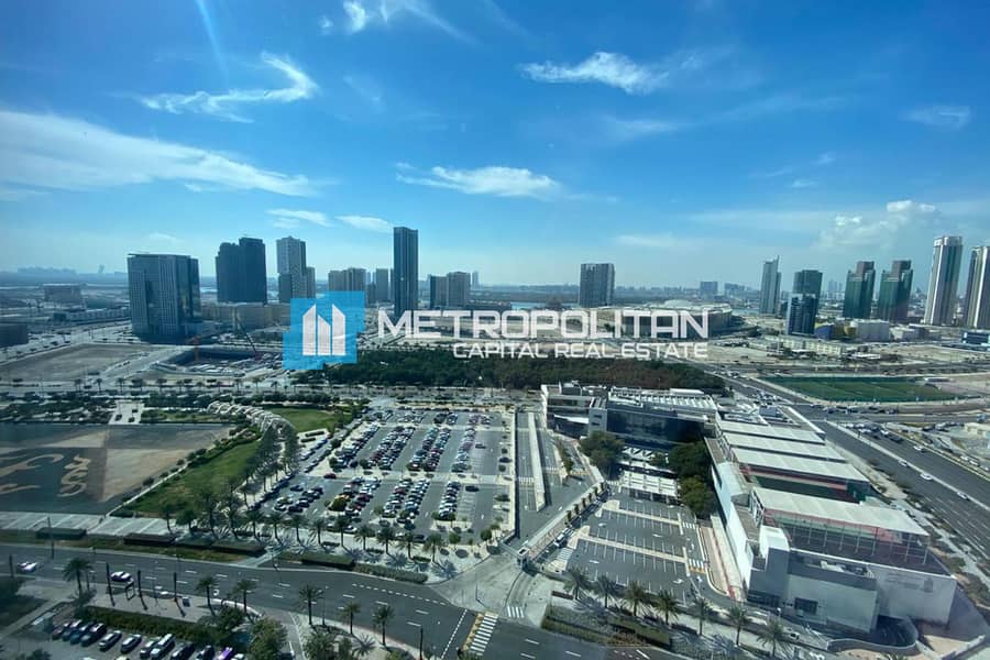 Park and Pool View | Modern 2BR | Well Maintained Park and Pool View | Modern 2BR | Well Maintained