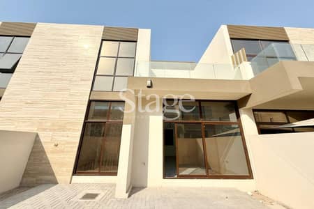 4 Bedroom Townhouse for Rent in Mohammed Bin Rashid City (MBR City), Dubai - New! Elie Saab | 4BR+Maid | Designer Townhouse 4 Bedroom Townhouse for Rent in Mohammed Bin Rashid City (MBR City), Dubai - New! Elie Saab | 4BR+Maid | Designer Townhouse
