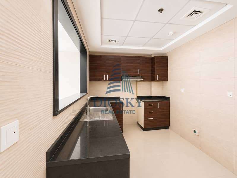 4 Image 4