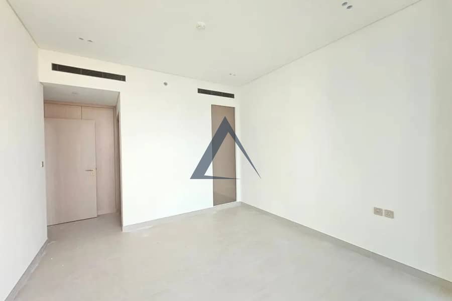 6 Property Image