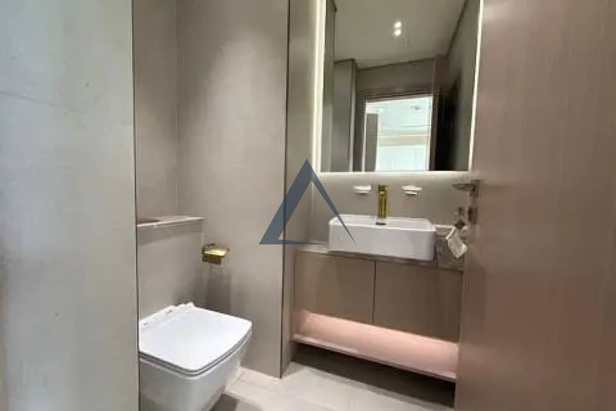 8 Property Image