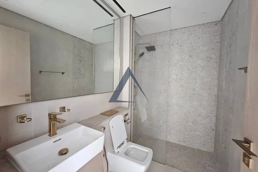 9 Property Image