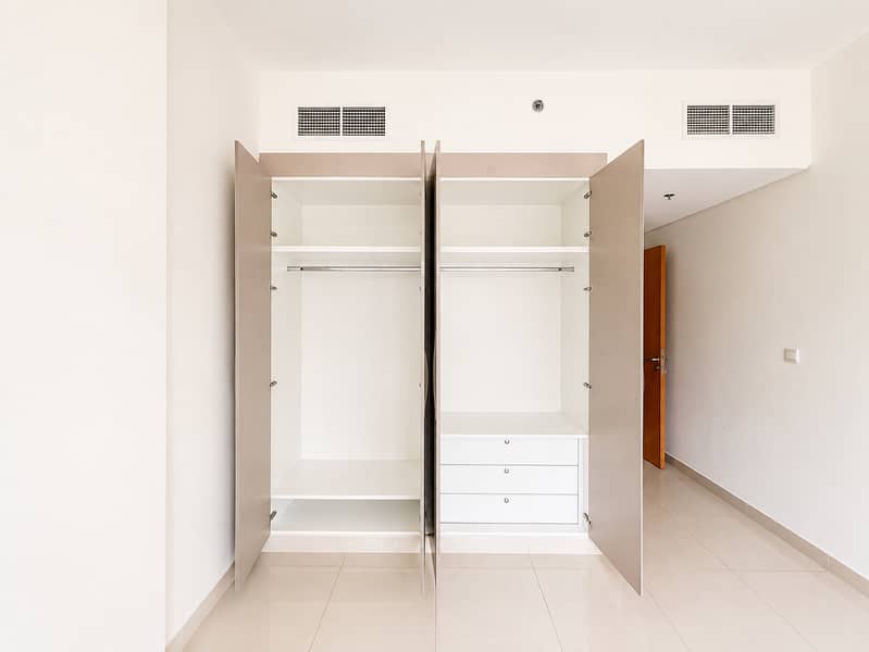 6 Image 6