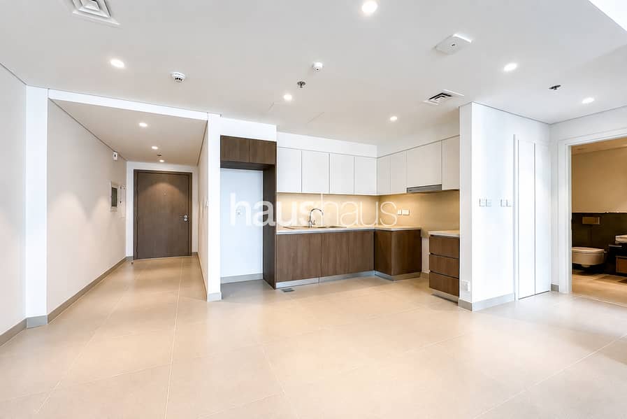 Low Floor | Community Views | Available Now Low Floor | Community Views | Available Now