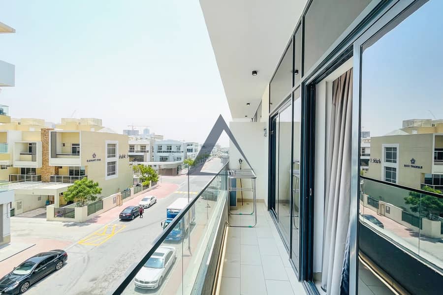10 Property Image