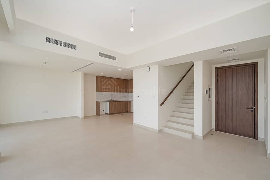Villetta a schiera a Town Square,Maha Townhouses, 3 camere da letto, 150000 AED - 16094792 Villetta a schiera a Town Square,Maha Townhouses, 3 camere da letto, 150000 AED - 16094792