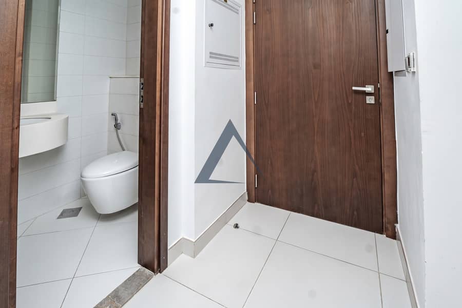 12 Property Image
