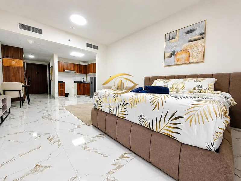 8 lavish-studio-for-sale-rare-triview-of-beach-community-v0-pd3gwicj2n8h1. webp