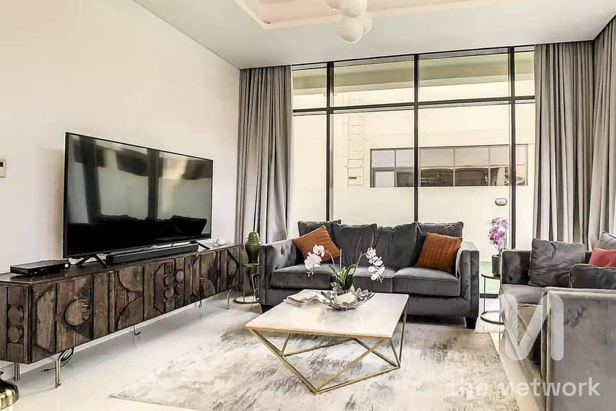 位于达马克山庄,公园别墅,洛克伍德别墅群 3 卧室的联排别墅 190000 AED - 16096365 位于达马克山庄,公园别墅,洛克伍德别墅群 3 卧室的联排别墅 190000 AED - 16096365