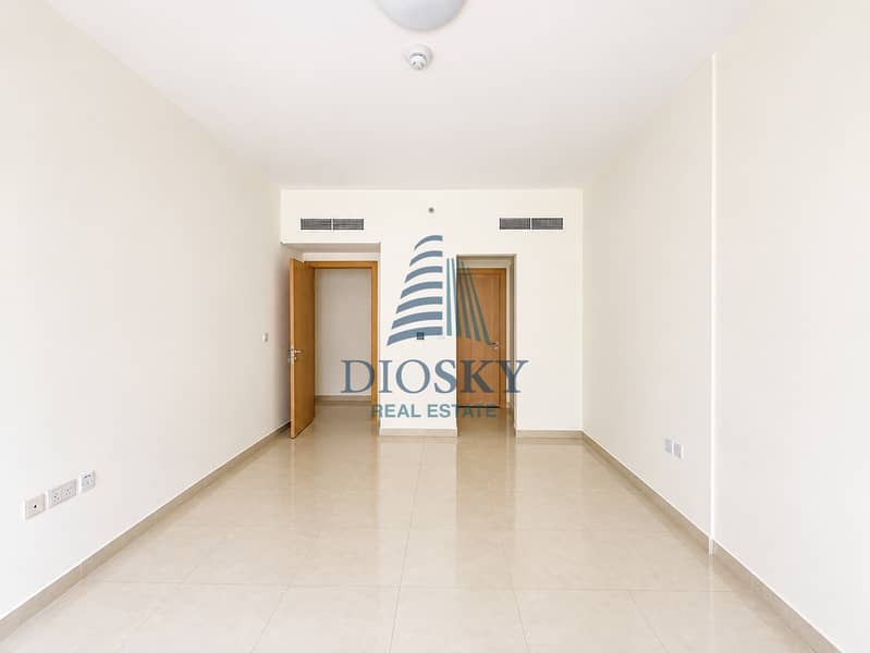 9 Image 9