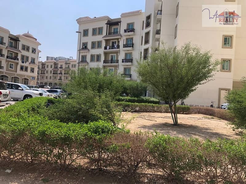 12 12. jpg