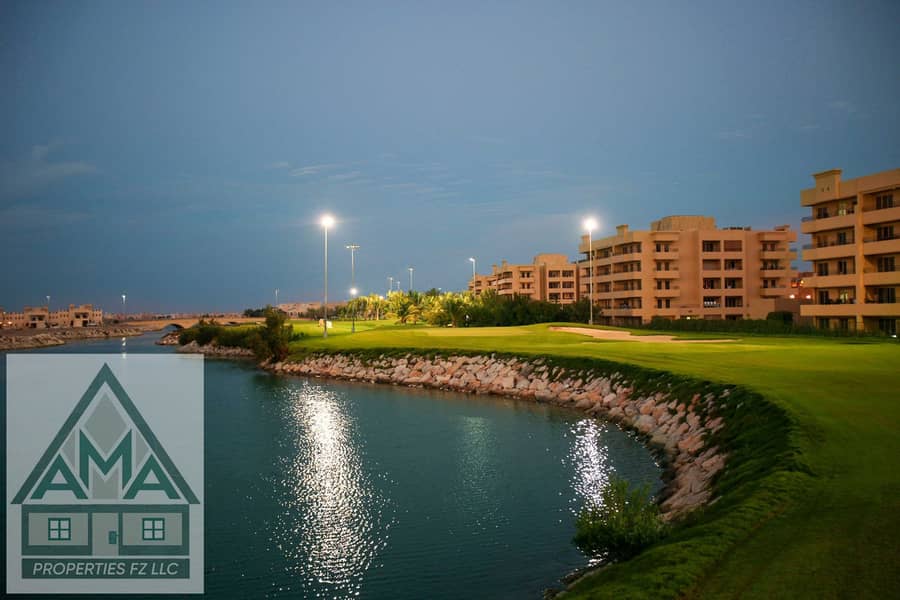 3 golf-apartment-banner. jpg