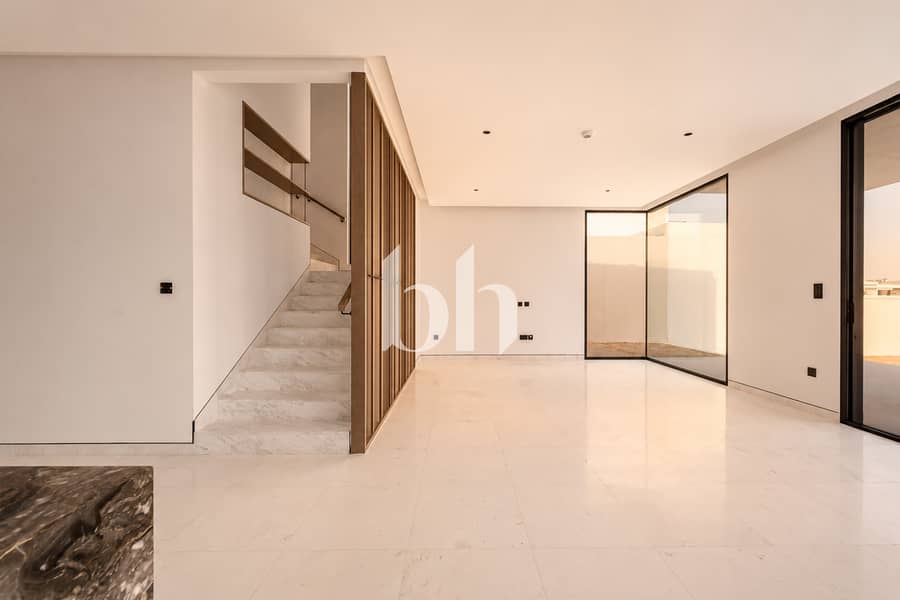 4 images image img