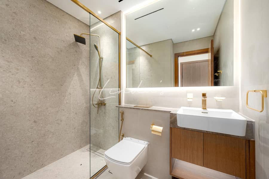 6 images image img