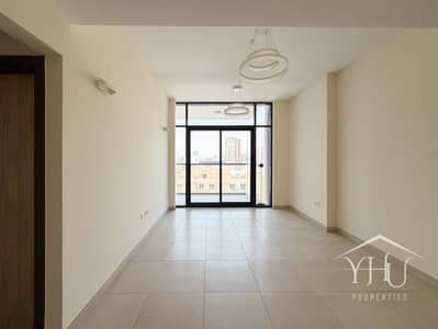 1 Bedroom Apartment for Sale in Jumeirah Village Circle (JVC), Dubai - Community Park View | Investor Unit | Spacious 1 Bedroom Apartment for Sale in Jumeirah Village Circle (JVC), Dubai - Community Park View | Investor Unit | Spacious
