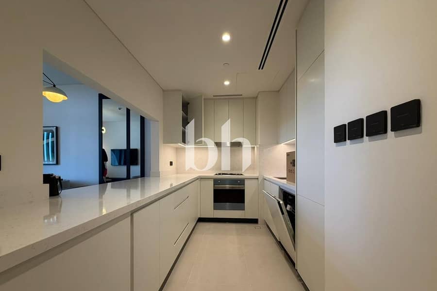 5 images image img