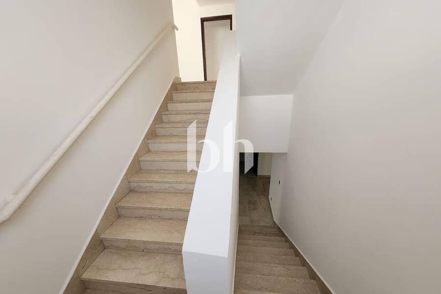 3 images image img