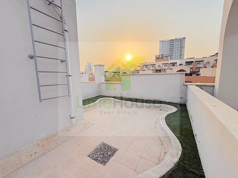 seasons-community-jvc-townhouse-private-rooftop-terrace-sunset-skyline-view. jpg seasons-community-jvc-townhouse-private-rooftop-terrace-sunset-skyline-view. jpg