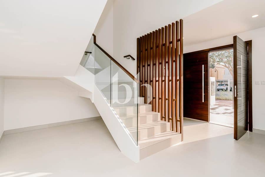 3 images image img